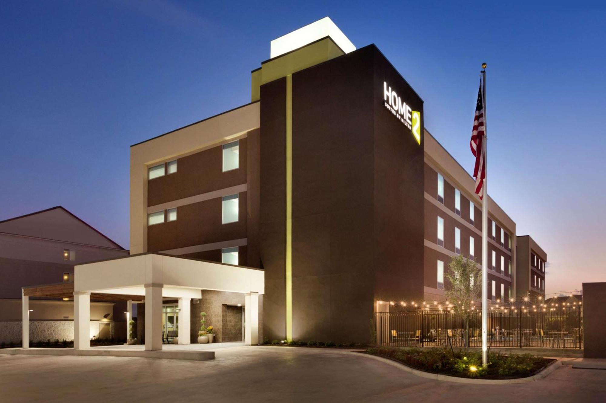 Home2 By Hilton Houston Hotel Webster